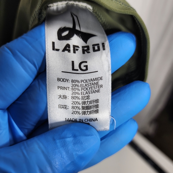 Men's Green Rash Guard - Picture 3 of 7